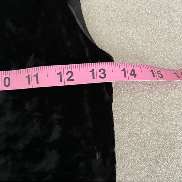 Playlord Sleeveless Black Velour Lace Asymetric Hem Dress - Picture 5 of 8